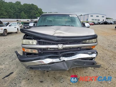 Piąte zdjęcie samochodu w środku: 2000 CHEVROLET SILVERADO C1500 VIN:2GCEC19T1Y1146858 - miniatura