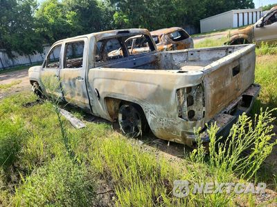 Drugie zdjęcie samochodu z przodu: 2015 CHEVROLET SILVERADO K1500 LT VIN:3GCUKREC1FG507318 - miniatura