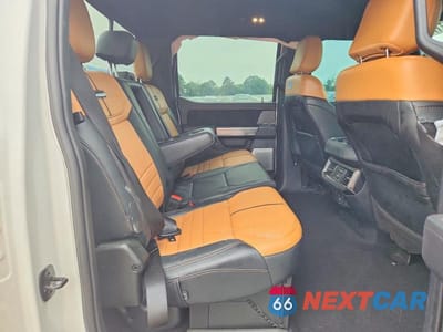 Zdjęcie 10 z 12 samochodu: 2024 FORD F250 SUPER DUTY VIN:1FT8W2BM7REC67424 - miniatura