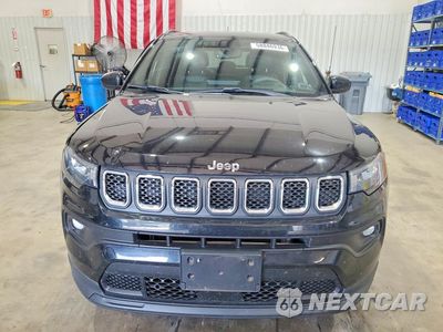 Piąte zdjęcie samochodu w środku: 2023 JEEP COMPASS LATITUDE VIN:3C4NJDBN3PT503375 - miniatura