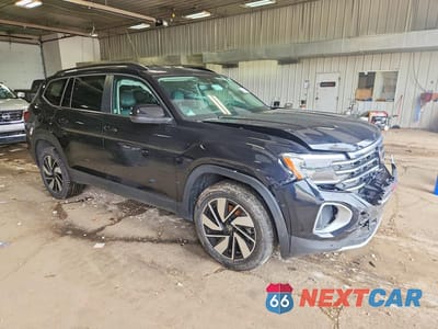 Czwarte zdjęcie samochodu z boku: 2026 VOLKSWAGEN ATLAS SE VIN:1V2WN2CA0TC529302 - miniatura