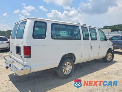 Trzecie zdjęcie samochodu z tyłu: 2003 FORD ECONOLINE E350 SUPER DUTY WAGON VIN:1FBSS31L43HA53257 - miniatura