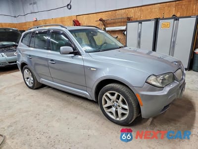 Czwarte zdjęcie samochodu z boku: 2007 BMW X3 3.0SI VIN:WBXPC93457WF09913 - miniatura