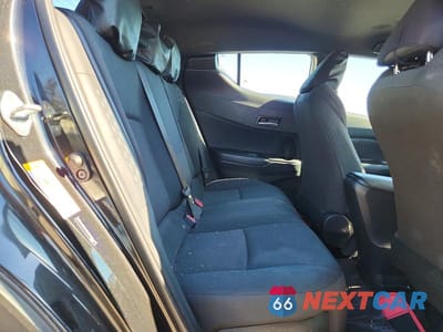 Zdjęcie 10 z 12 samochodu: 2019 TOYOTA C-HR VIN:NMTKHMBX2KR090673 - miniatura