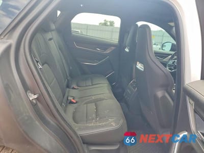 Zdjęcie 11 z 14 samochodu: 2024 JAGUAR F-PACE R-DYNAMIC S VIN:SADCT2FU9RA732018 - miniatura