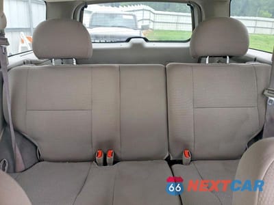 Zdjęcie 10 z 13 samochodu: 2002 JEEP GRAND CHEROKEE LAREDO VIN:1J4GX48S12C313948 - miniatura