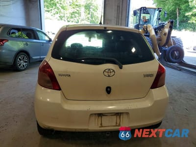 Zdjęcie 6 z 13 samochodu: 2007 TOYOTA YARIS BASE VIN:JTDJT923X75054748 - miniatura