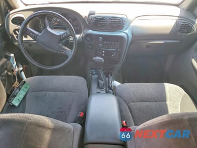 Zdjęcie 8 z 13 samochodu: 2004 CHEVROLET TRAILBLAZER LS VIN:1GNDT13S742155240 - miniatura