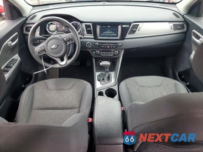 Zdjęcie 8 z 12 samochodu: 2017 KIA NIRO LX VIN:KNDCB3LC3H5057323 - miniatura