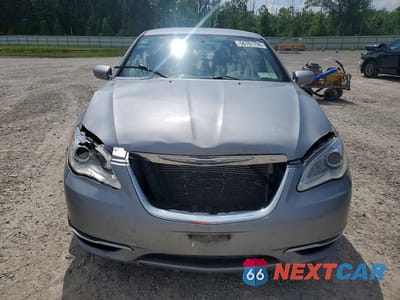 Piąte zdjęcie samochodu w środku: 2013 CHRYSLER 200 TOURING VIN:1C3CCBBB1DN579558 - miniatura