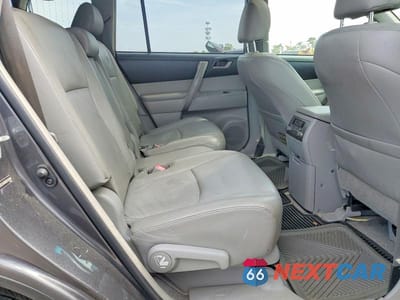 Zdjęcie 11 z 14 samochodu: 2008 TOYOTA HIGHLANDER SPORT VIN:JTEES43A082109484 - miniatura