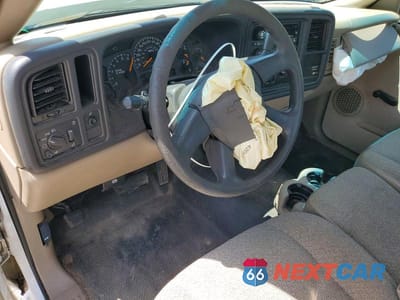 Zdjęcie 8 z 12 samochodu: 2003 CHEVROLET SILVERADO C1500 VIN:1GCEC14X83Z189183 - miniatura