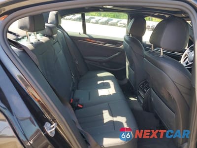 Zdjęcie 10 z 12 samochodu: 2022 BMW 540 XI VIN:WBA73BJ0XNWX59594 - miniatura