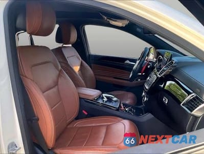 Piąte zdjęcie samochodu w środku: 2016 MERCEDES-BENZ GLE COUPE 450 4MATIC VIN:4JGED6EB9GA038804 - miniatura