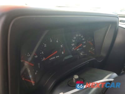Zdjęcie 9 z 12 samochodu: 2003 JEEP WRANGLER COMMANDO VIN:1J4FA39S33P323221 - miniatura