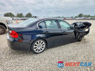 Trzecie zdjęcie samochodu z tyłu: 2006 BMW 330 XI VIN:WBAVD33546KV59919 - miniatura