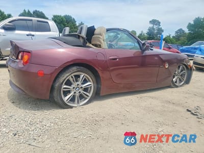 Trzecie zdjęcie samochodu z tyłu: 2004 BMW Z4 3.0 VIN:4USBT53404LU06189 - miniatura