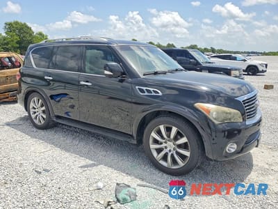 Czwarte zdjęcie samochodu z boku: 2012 INFINITI QX56 BASE VIN:JN8AZ2NF7C9515634 - miniatura