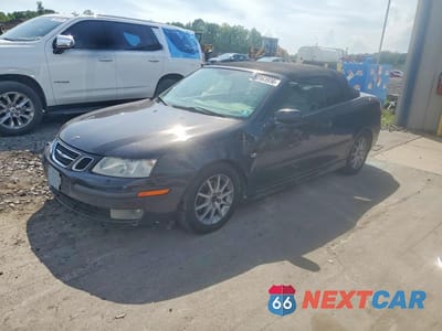 2004 SAAB 9-3 ARC YS3FD79Y746020211 - główne zdjęcie licytacji z USA - miniatura