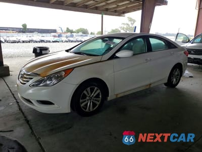 2013 HYUNDAI SONATA GLS 5NPEB4AC7DH701787 - główne zdjęcie licytacji z USA - miniatura