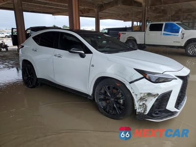 Czwarte zdjęcie samochodu z boku: 2025 LEXUS NX 450H+ F SPORT HANDLING VIN:JTJKKCFZ6S2055518 - miniatura