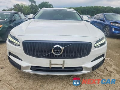 Piąte zdjęcie samochodu w środku: 2017 VOLVO V90 CROSS COUNTRY T6 INSCRIPTION VIN:YV4A22NL2H1008150 - miniatura