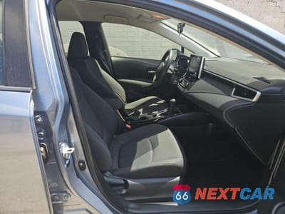 Piąte zdjęcie samochodu w środku: 2020 TOYOTA COROLLA LE VIN:JTDEPRAE8LJ041877 - miniatura