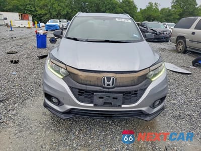 Piąte zdjęcie samochodu w środku: 2020 HONDA HR-V SPORT VIN:3CZRU5H17LM704844 - miniatura
