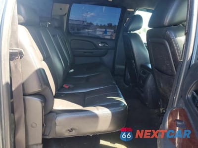 Zdjęcie 10 z 13 samochodu: 2010 CHEVROLET SILVERADO K1500 LTZ VIN:3GCRKTE39AG239940 - miniatura
