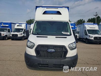 Piąte zdjęcie samochodu w środku: 2023 FORD TRANSIT DELIVERY TRUCK VIN:1FDBW5ZG3PKA23593 - miniatura