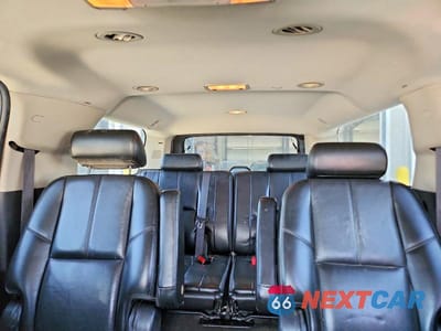 Zdjęcie 10 z 13 samochodu: 2007 CHEVROLET SUBURBAN K1500 VIN:3GNFK163X7G188969 - miniatura