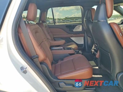 Zdjęcie 11 z 13 samochodu: 2025 LINCOLN AVIATOR RESERVE VIN:5LM5J7XC0SGL04377 - miniatura