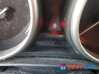 Zdjęcie 9 z 12 samochodu: 2011 MAZDA 3 S VIN:JM1BL1K51B1377559 - miniatura