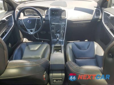 Zdjęcie 8 z 12 samochodu: 2015 VOLVO XC60 T6 R-DESIGN PLATINUM VIN:YV4902RS4F2726901 - miniatura
