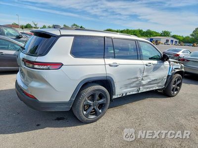 Trzecie zdjęcie samochodu z tyłu: 2021 JEEP GRAND CHEROKEE L LAREDO VIN:1C4RJKAG5M8179980 - miniatura