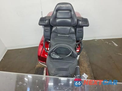 Piąte zdjęcie samochodu w środku: 1998 HONDA GL1500 A VIN:1HFSC2205WA001839 - miniatura