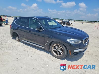 Czwarte zdjęcie samochodu z boku: 2021 BMW X3 SDRIVE30I VIN:5UXTY3C07M9H38092 - miniatura