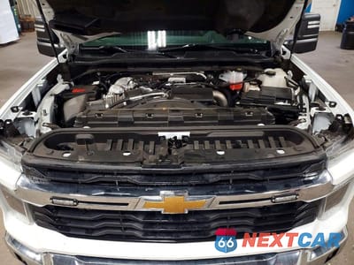Zdjęcie 11 z 12 samochodu: 2024 CHEVROLET SILVERADO K2500 HEAVY DUTY LT VIN:1GB4YNEY6RF322534 - miniatura