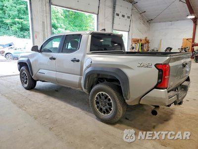 Drugie zdjęcie samochodu z przodu: 2025 TOYOTA TACOMA TRD OFF-ROAD VIN:3TMLB5JN1SM182726 - miniatura