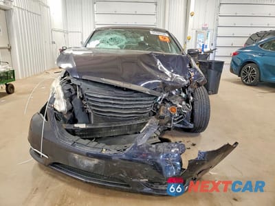 Piąte zdjęcie samochodu w środku: 2011 CHRYSLER 200 TOURING VIN:1C3BC1FBXBN511529 - miniatura