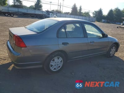 Trzecie zdjęcie samochodu z tyłu: 2005 HONDA CIVIC DX VP VIN:2HGES163X5H571846 - miniatura