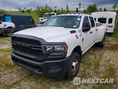 Trzecie zdjęcie samochodu z tyłu: 2023 RAM 3500 TRADESMAN VIN:3C63RRGL1PG652002 - miniatura