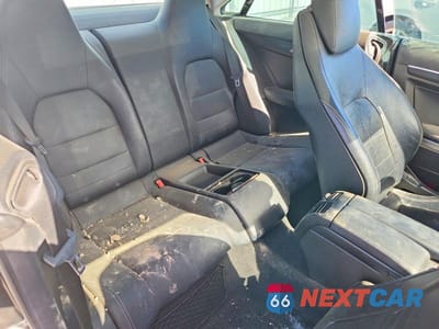 Zdjęcie 11 z 14 samochodu: 2010 MERCEDES-BENZ E 550 VIN:WDDKJ7CB2AF019892 - miniatura
