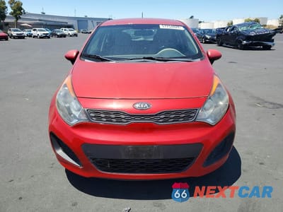 Piąte zdjęcie samochodu w środku: 2012 KIA RIO LX VIN:KNADM5A36C6016391 - miniatura