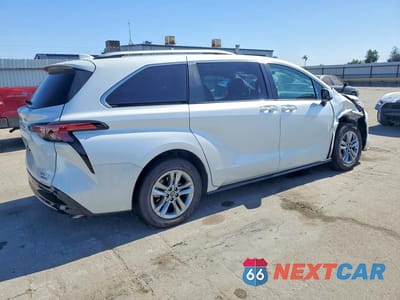 Trzecie zdjęcie samochodu z tyłu: 2023 TOYOTA SIENNA LIMITED 7-PASSENGER VIN:5TDZRKEC9PS157450 - miniatura