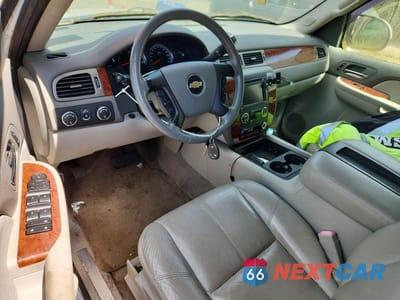 Zdjęcie 8 z 13 samochodu: 2008 CHEVROLET TAHOE K1500 HYBRID VIN:1GNFK13578R278054 - miniatura