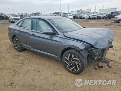 Czwarte zdjęcie samochodu z boku: 2022 VOLKSWAGEN JETTA SEL VIN:3VWGM7BU9NM025315 - miniatura