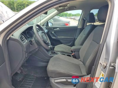 Zdjęcie 7 z 13 samochodu: 2020 VOLKSWAGEN TIGUAN S VIN:3VV0B7AX1LM063576 - miniatura