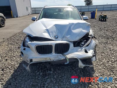 Piąte zdjęcie samochodu w środku: 2015 BMW X1 XDRIVE28I VIN:WBAVL1C58FVY36092 - miniatura