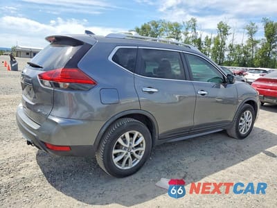 Trzecie zdjęcie samochodu z tyłu: 2017 NISSAN ROGUE SV VIN:JN8AT2MV2HW024066 - miniatura
